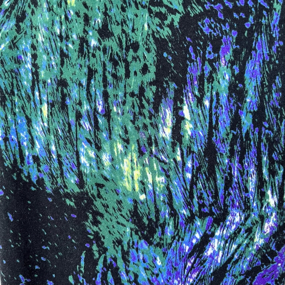 •Tuff Athletics• Soft Patterned Athletic Leggings - Size Medium - Picture 4 of 11